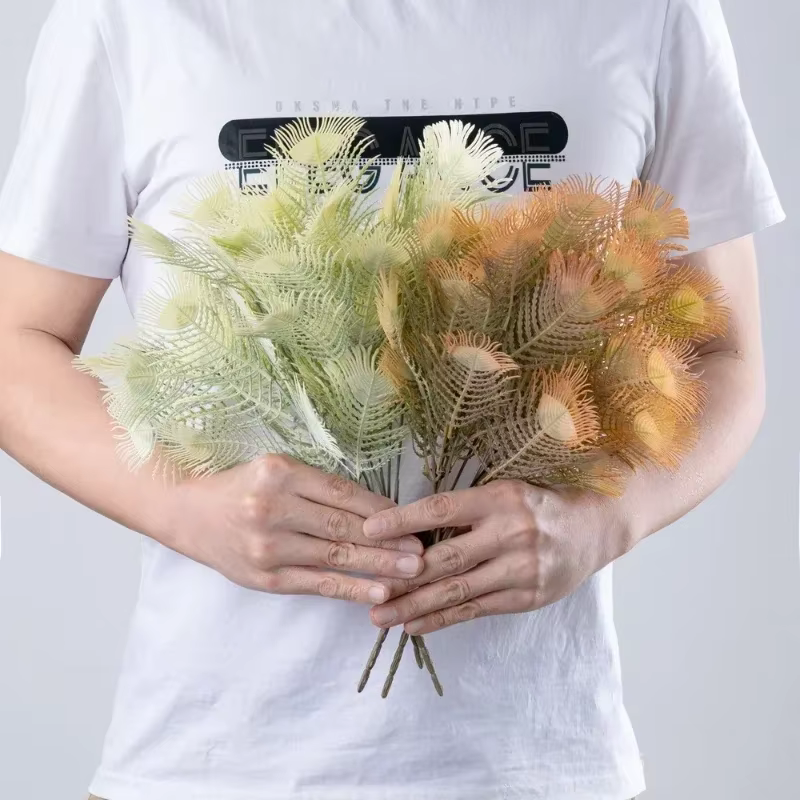Plante Artificielle en Queue de Paon de 37cm
