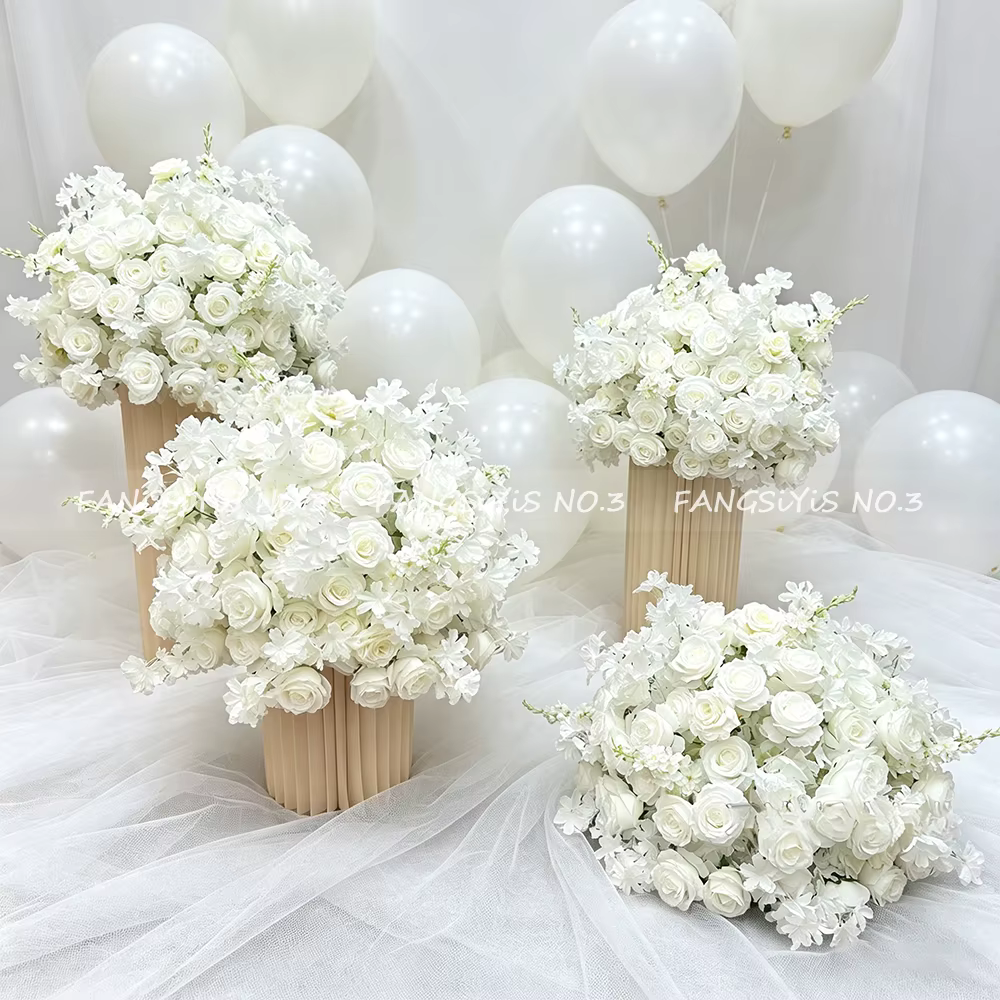 Boule de fleurs artificielles 70 cm (hortensia et rose) pour allée de mariage