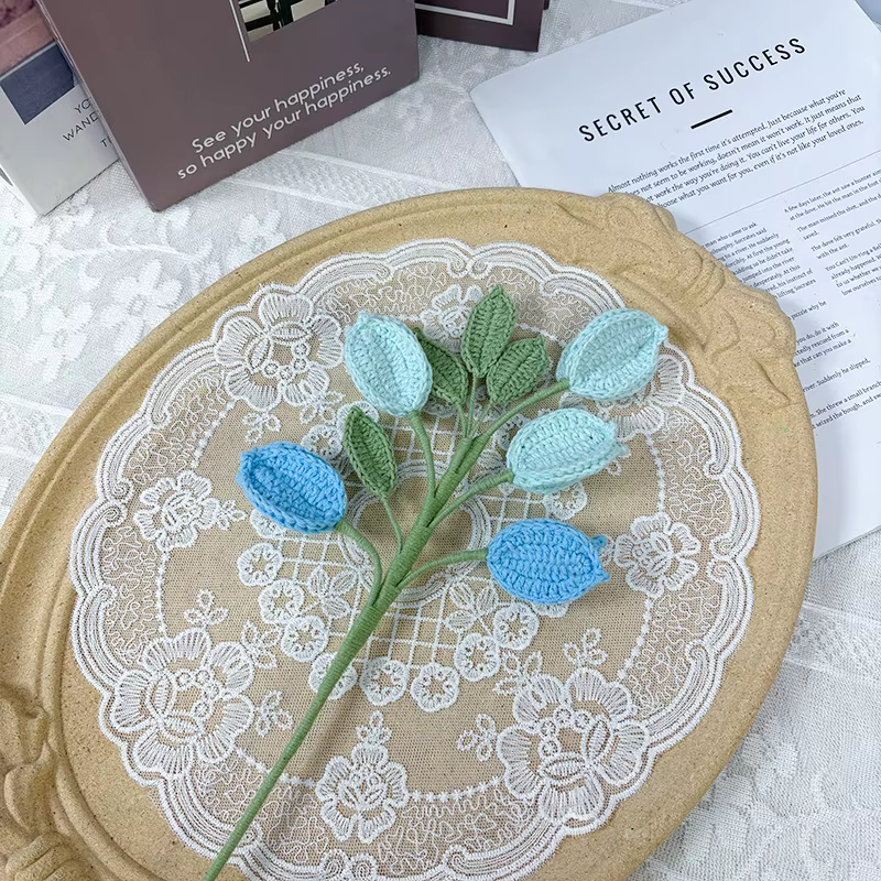 Bouquet de décoration de chambre en tricot