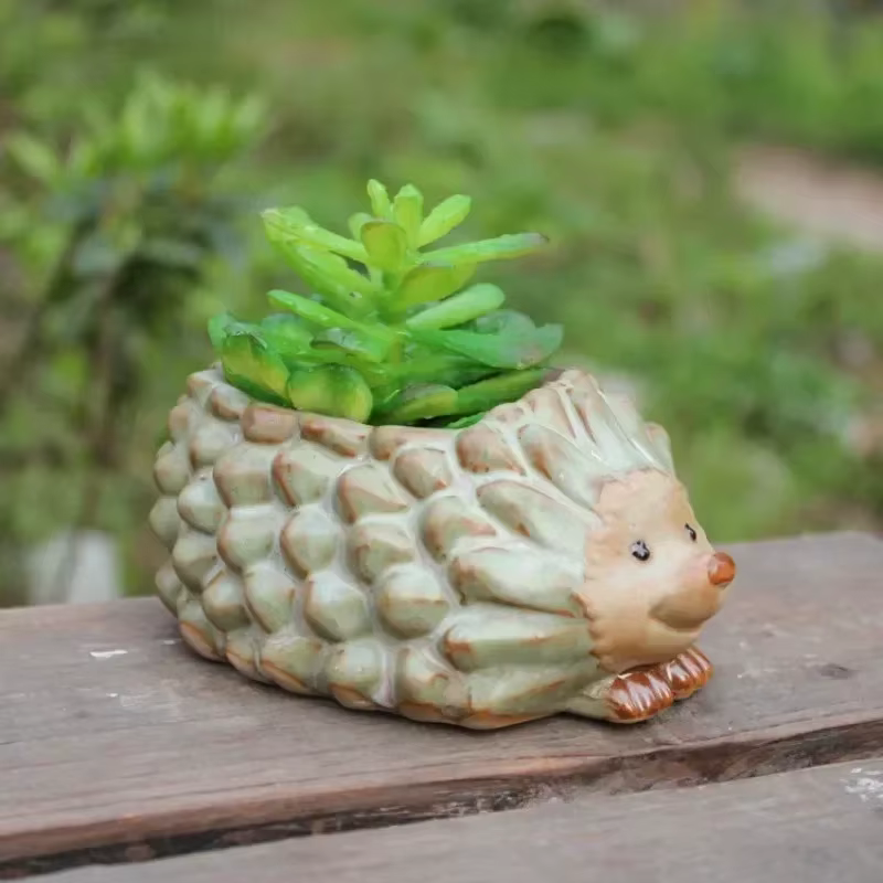 Jardinière en céramique hérisson mignon