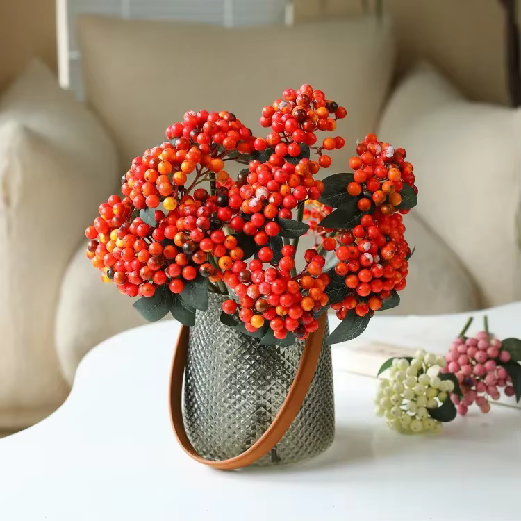 Petit bouquet de fruits artificiels