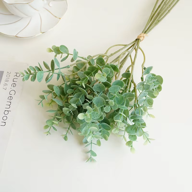 Bouquet de feuilles d'eucalyptus artificielles d'aloès vert