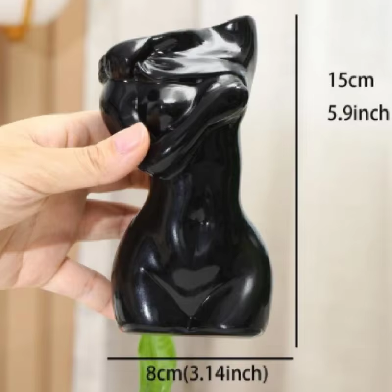 Vase en résine de règle nordique