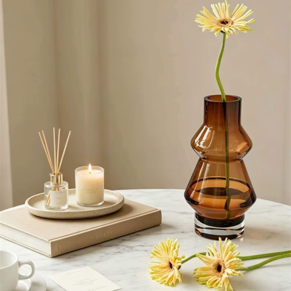 Vase à fleurs en verre ambré nordique moderne