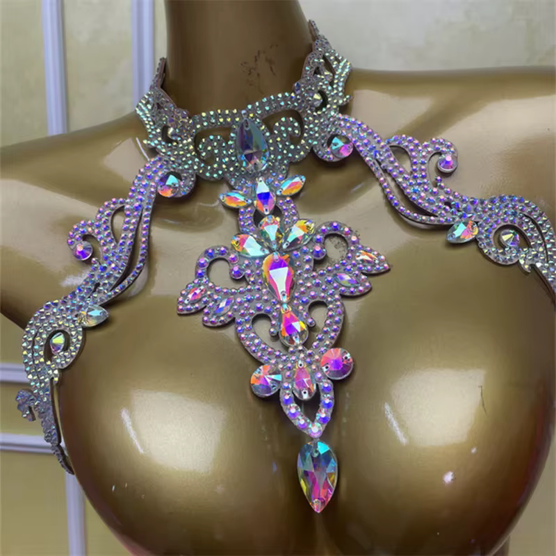 Chaîne de corps scintillante en strass pour spectacle de danse du ventre, accessoire de costume, chaîne d'épaule, bijou de cou pour bikini