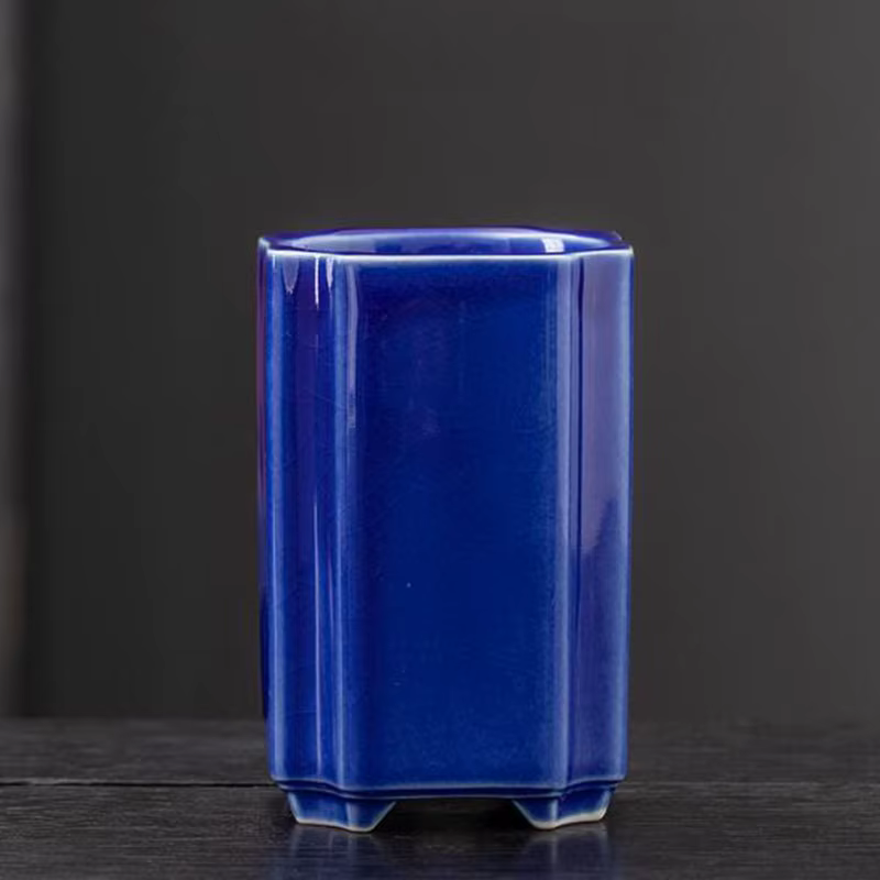 Pot de fleurs carré en porcelaine