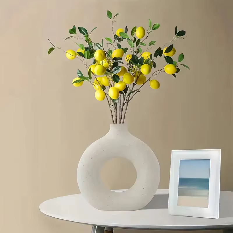 1 arbre citronnier artificiel contenant 5 faux citrons