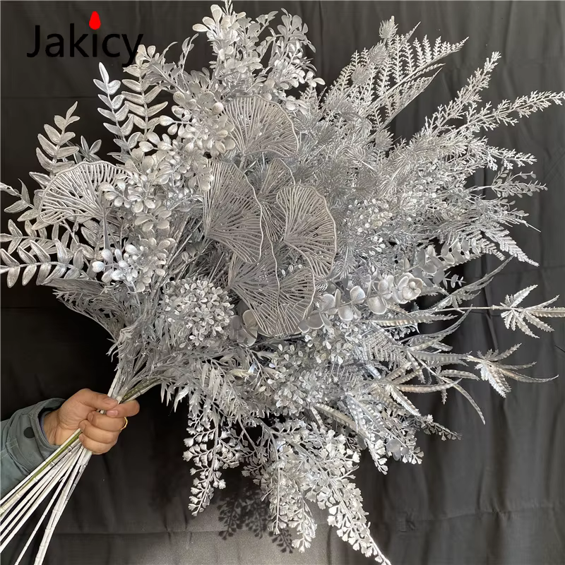 Série argent fleurs feuilles scène de mariage fête rangée