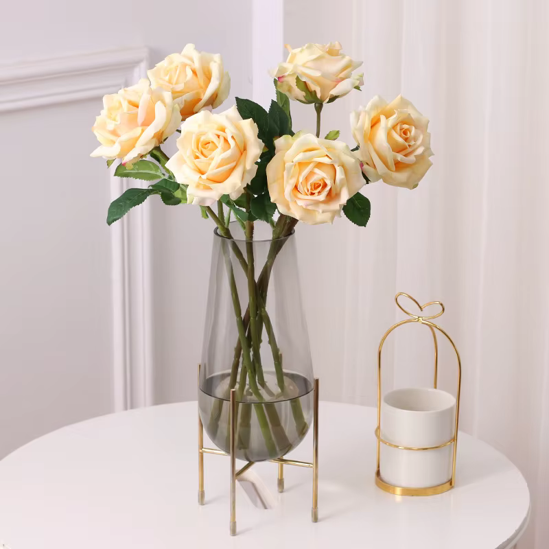 Roses artificielles à friser