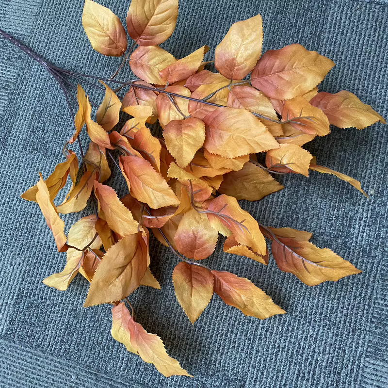 Plantes d'automne en soie