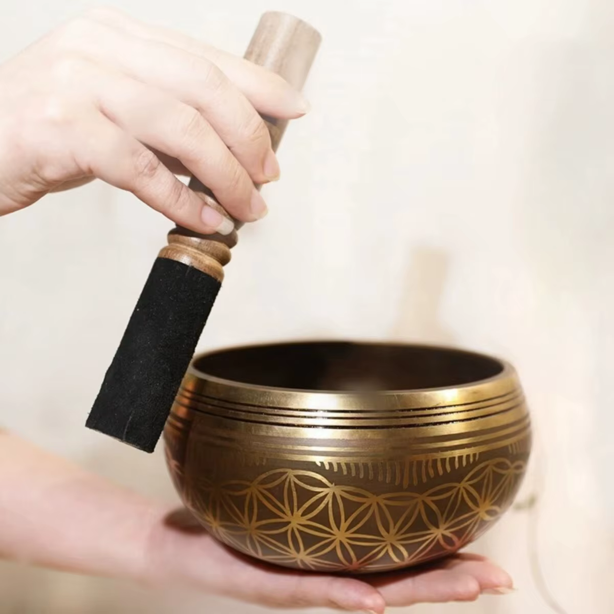 Miwayer Ensemble de bols chantants tibétains Fleur de vie Cadeau unique utile pour la méditation Yoga Soulagement du stress Prière et la pleine conscience