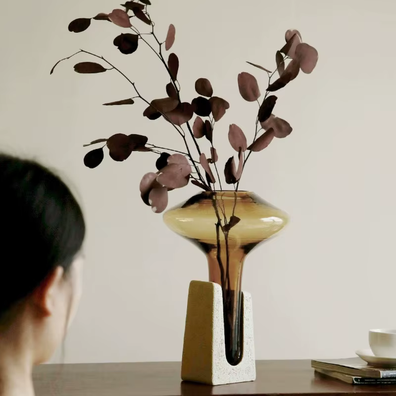 Vase en verre vintage, arrangement floral de luxe, ornement, présentoir de fleurs de luxe léger pour buffet, décoration esthétique pour salon et maison