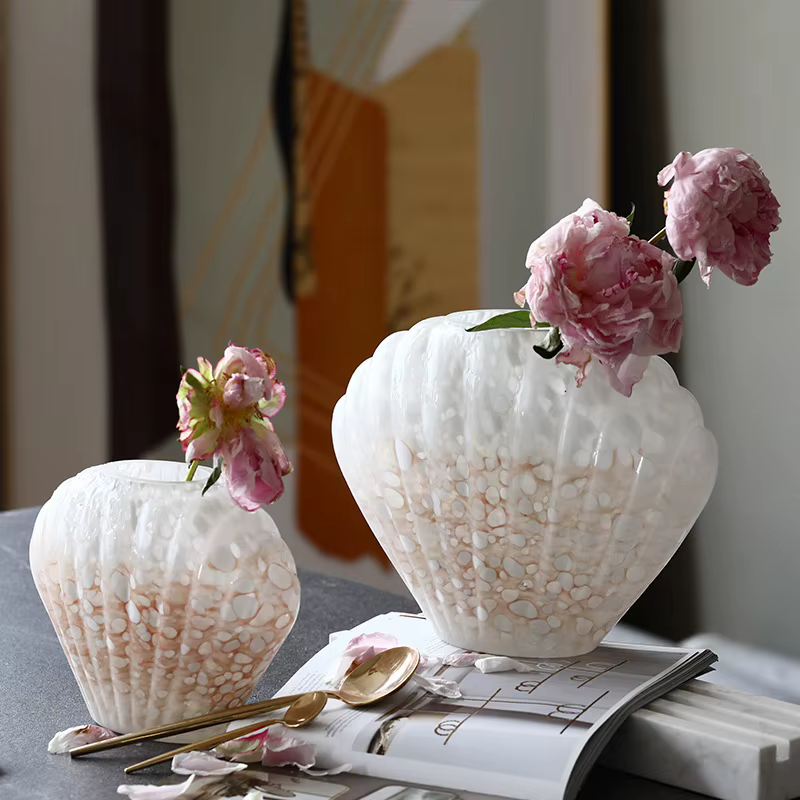 Vase en pierre à coque Vintage