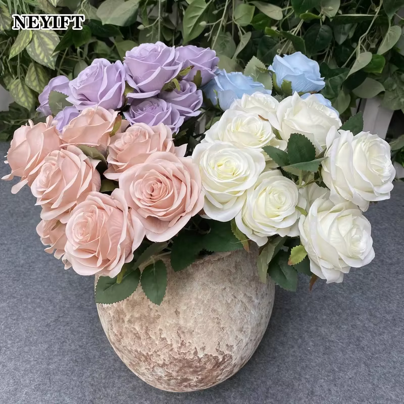 Bouquet de roses artificielles à 9 têtes