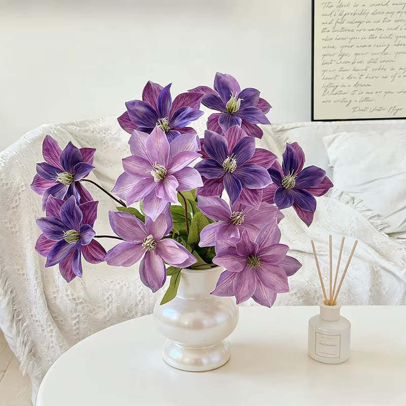 Fleurs artificielles de clématites de 70 cm pour mariage