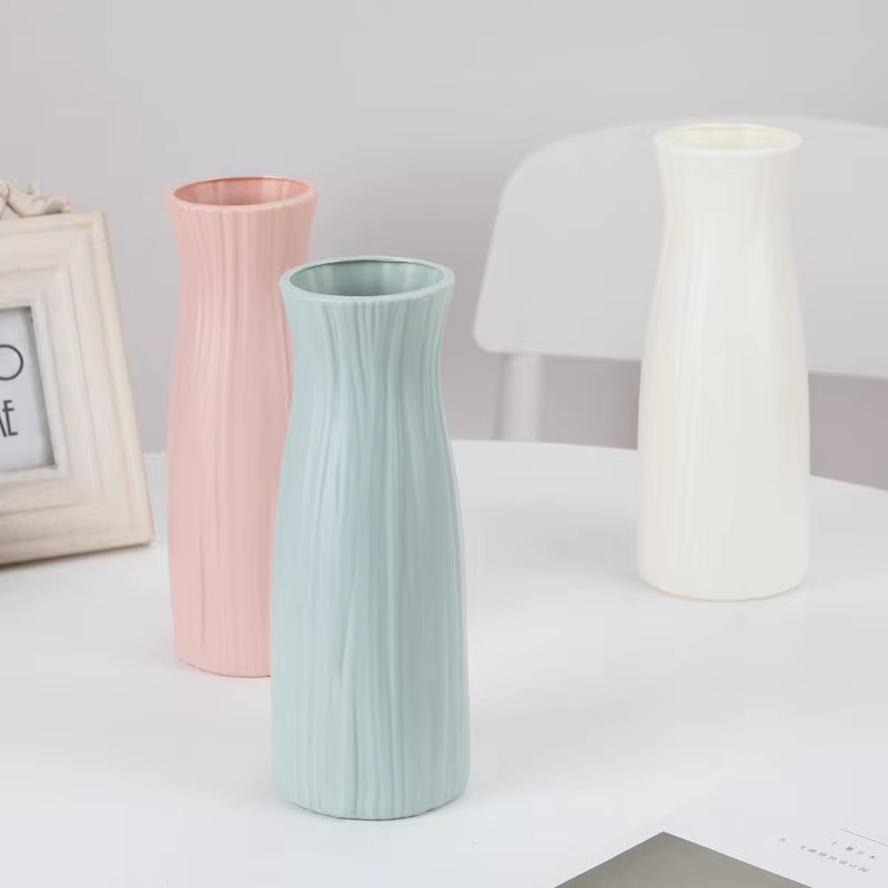 Vase en plastique pour fleurs séchées avec pot