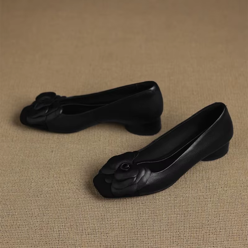 Chaussures élégantes à talons bas pour femmes, décoration florale, chaussures de styliste à bout carré, confortables, en cuir souple, décontractées