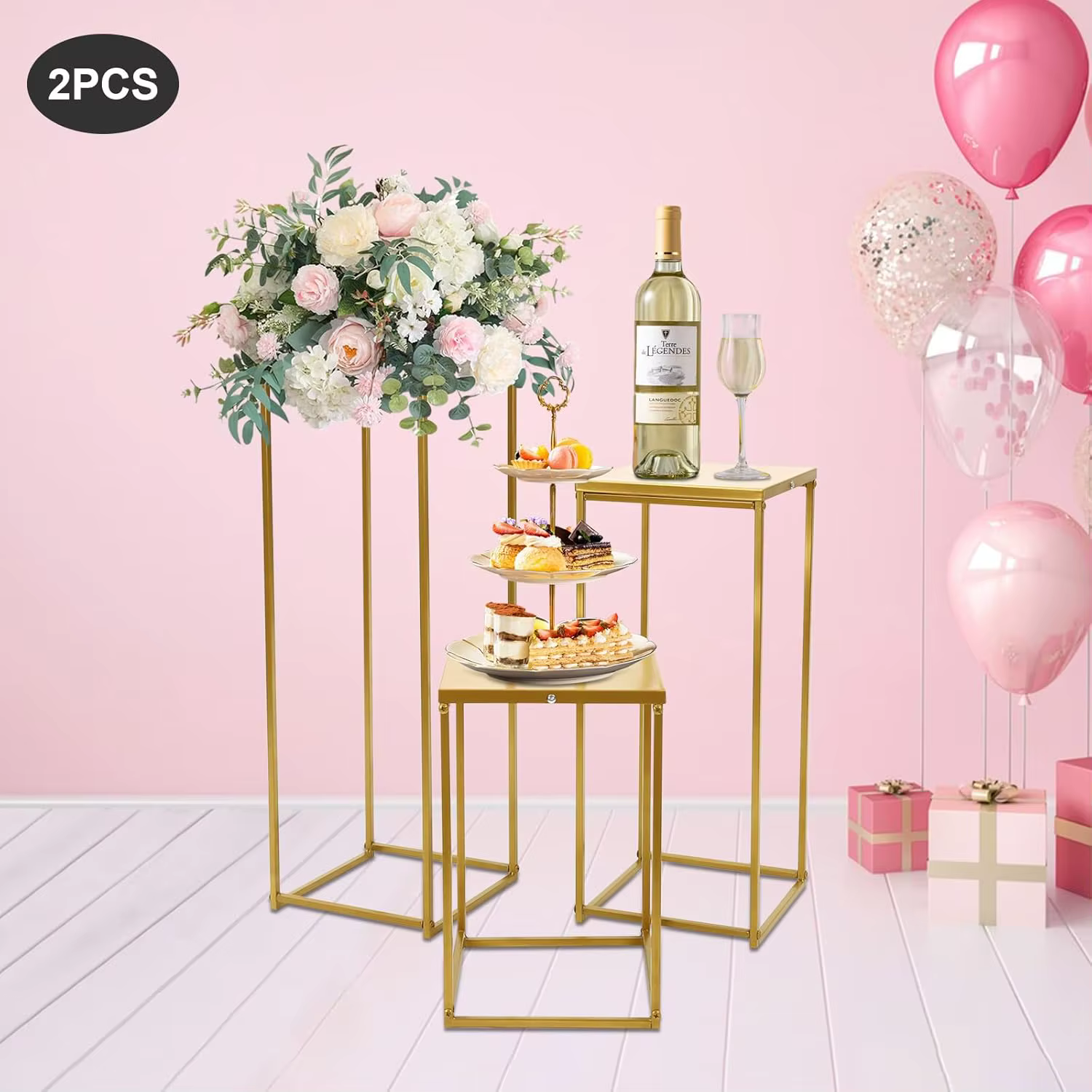 Supports floraux dorés pour décorations de mariage