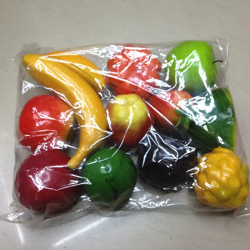 Faux Fruits et Légumes en Plastique de 9cm