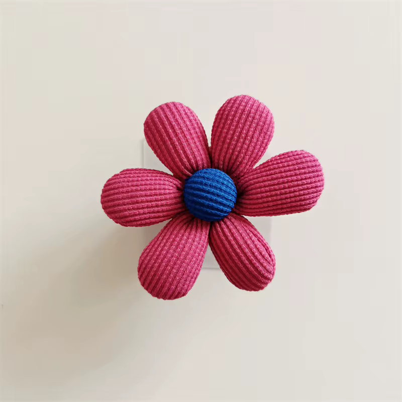 Crochet à fleurs support minimaliste