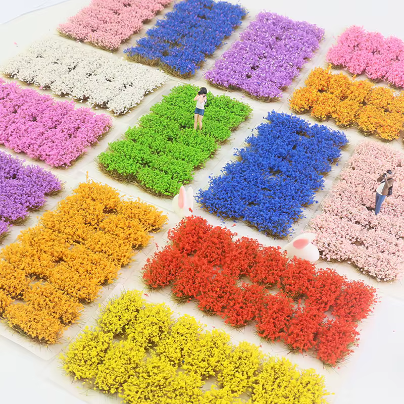 Miniature de grappe de fleurs ovales et d'herbe pour la conception de micro-paysages
