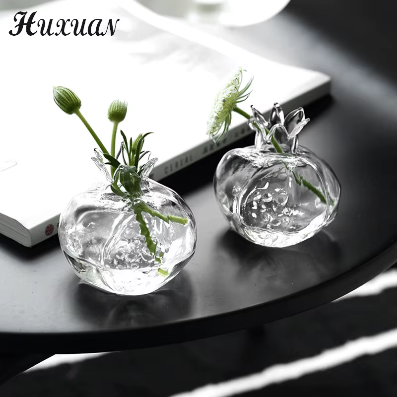 Vase en verre de grenade pour la décoration intérieure