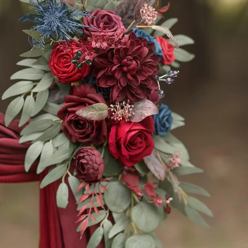 Arche de Fleurs Artificielles pour Arrière de Chaise