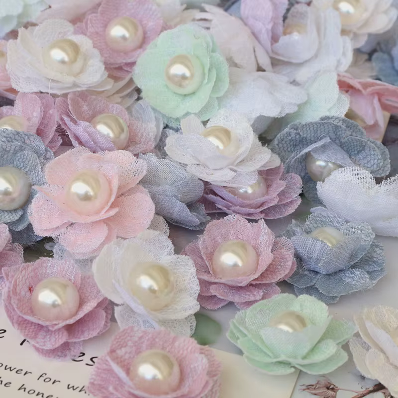 Fleurs Artificielles en Tissu Perlé Fait à la Main