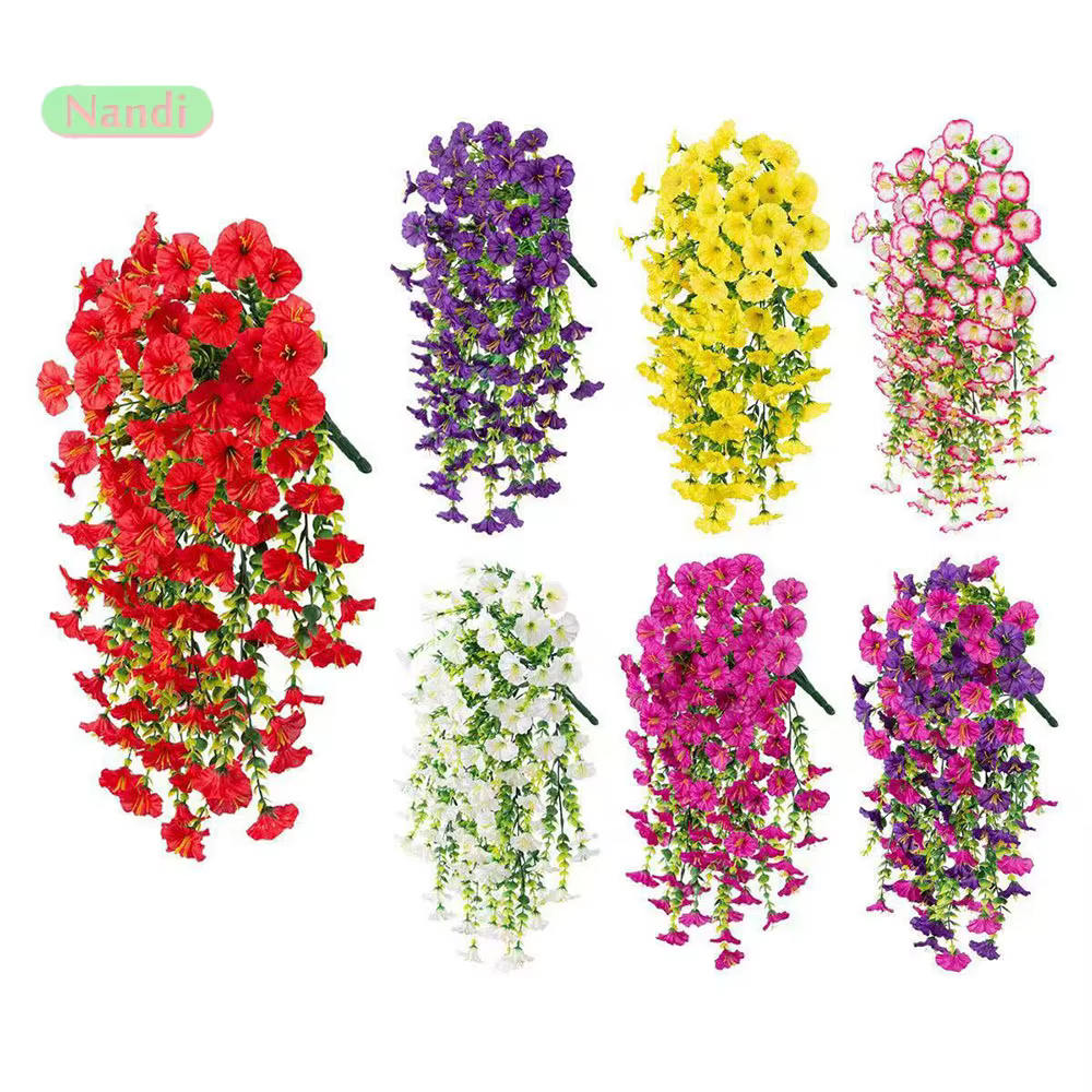 Fleurs artificielles suspendues