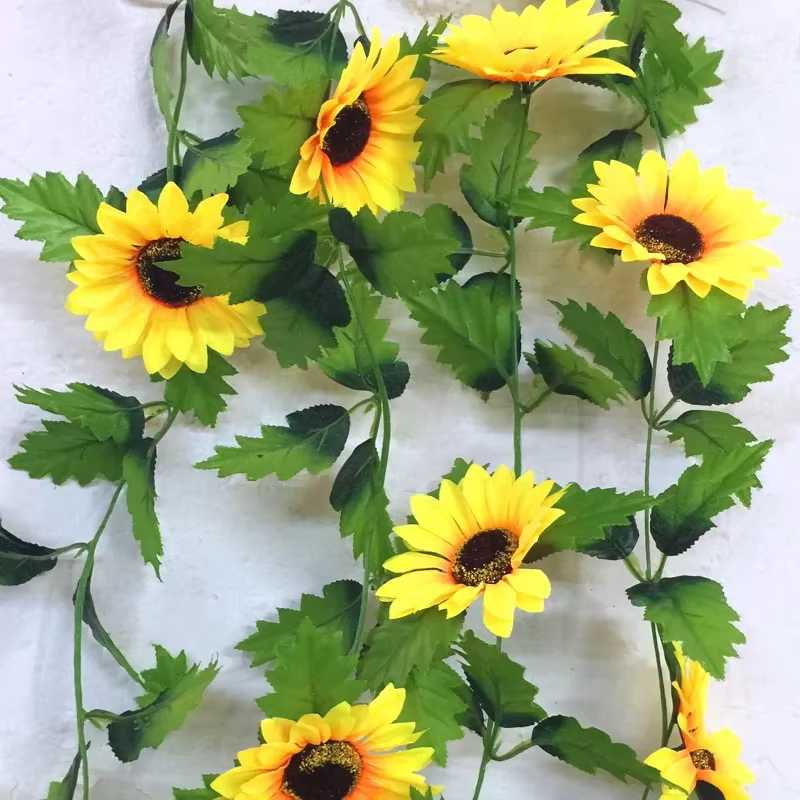 Guirlande de fleurs artificielles suspendues de vigne de tournesol jaune de 2.5M