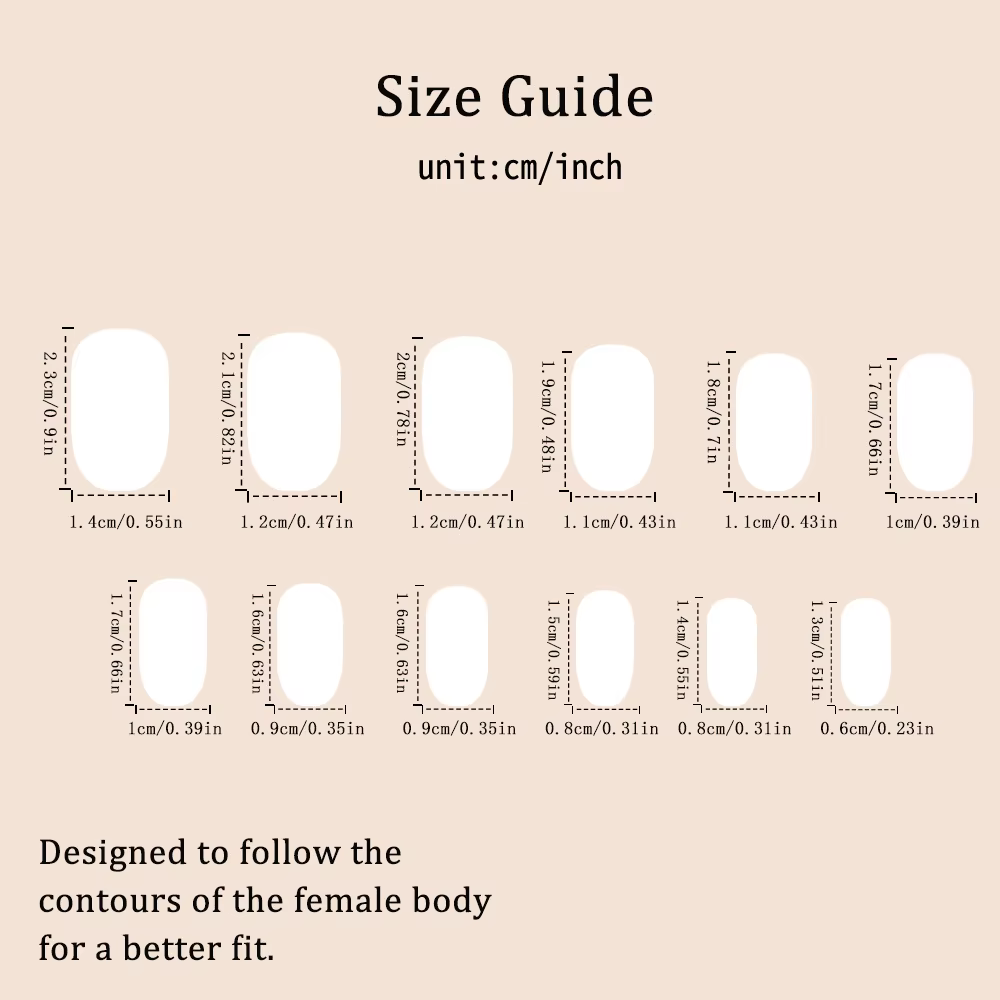 Ongles pressés simples noir et blanc avec fleurs blanches et pois noirs et blancs. 24 faux ongles.