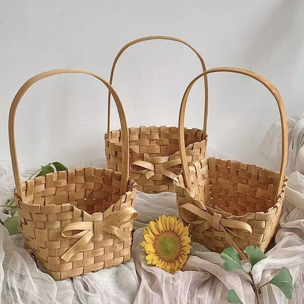 Panier de fleurs fait à la main