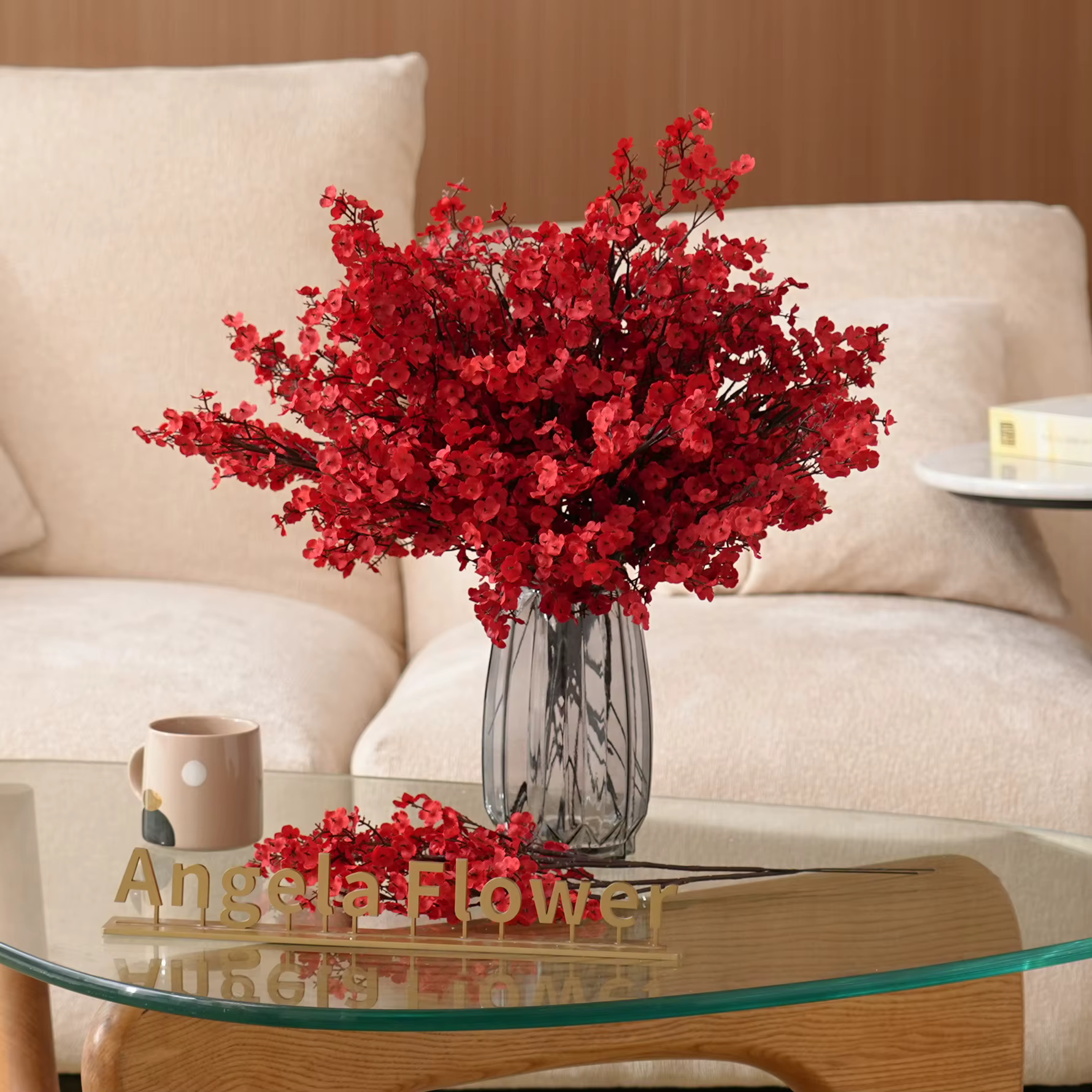 Branche de fleur de souffle de bébé rouge romantique