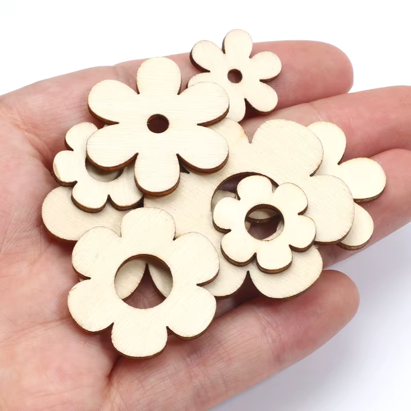 Ornements de fleurs en bois en forme de fleurs