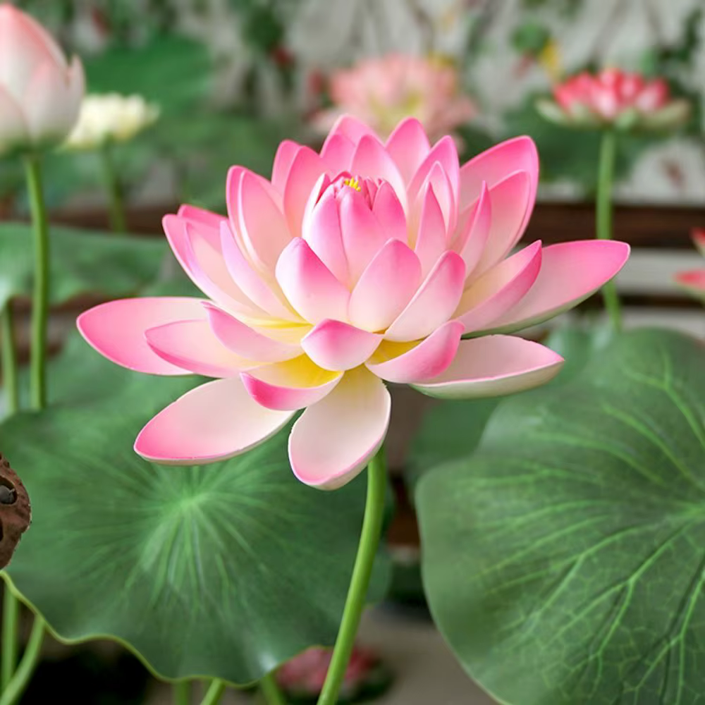 Fleur artificielle paysagère artistique