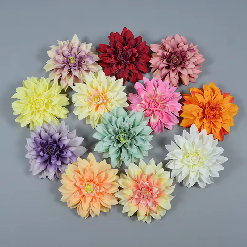 Têtes de fleurs en soie de dahlia