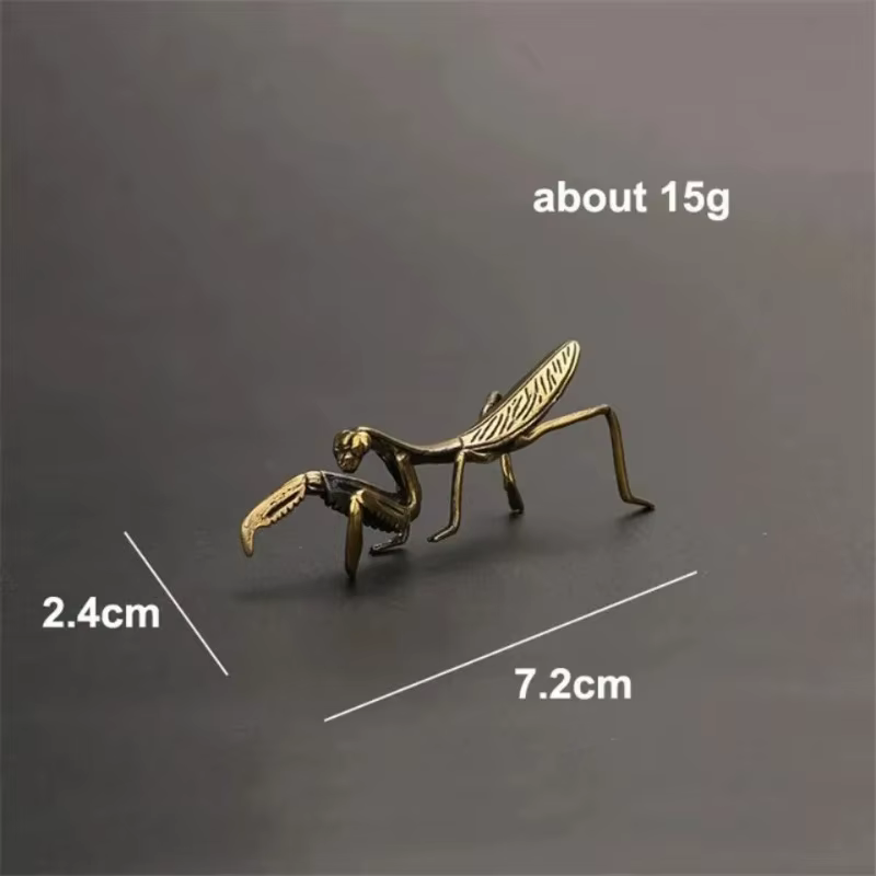 Ornement miniature Mantis en cuivre