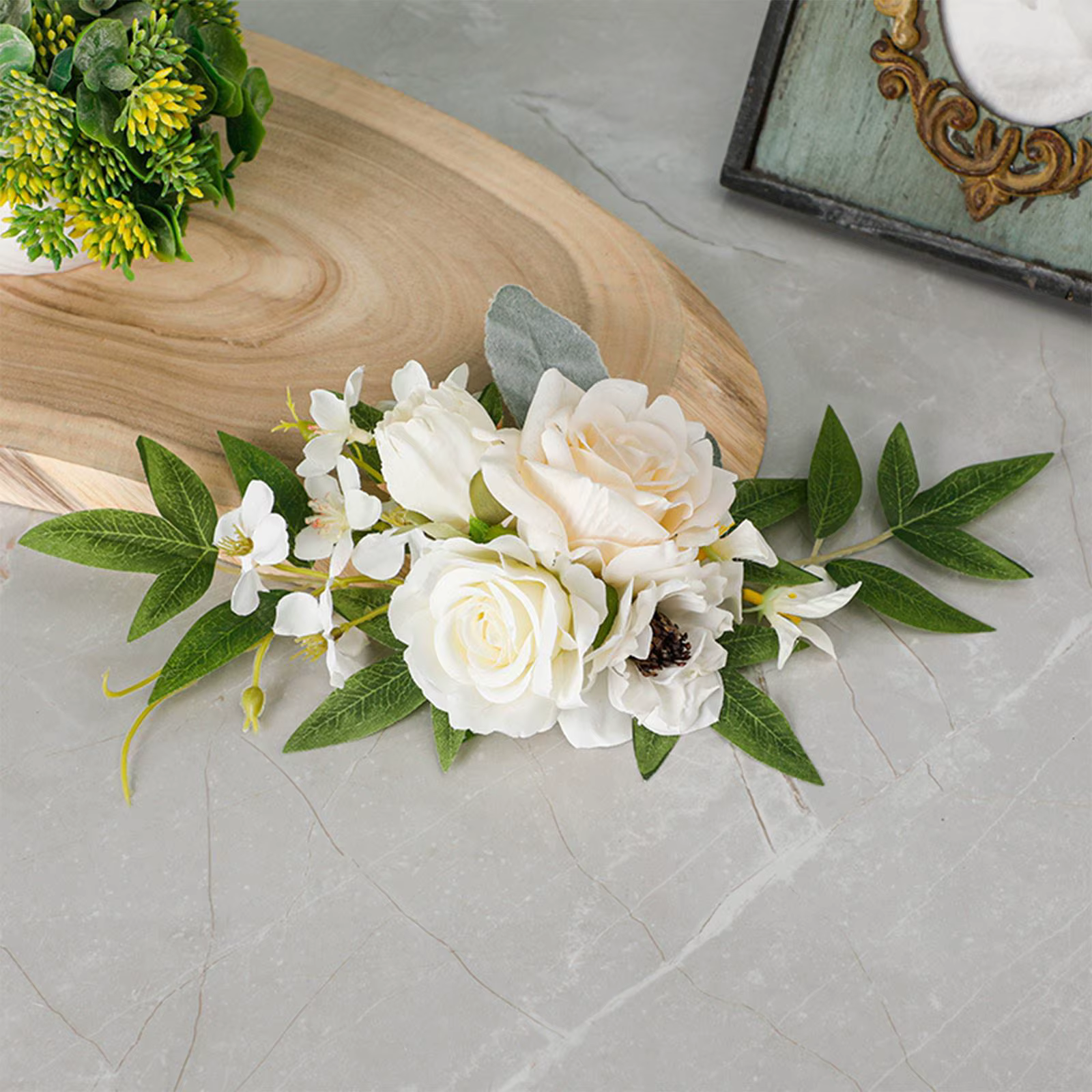 Église PEW fleurs cérémonie de mariage allée lumière élégante chaise de luxe décor pour les célébrations
