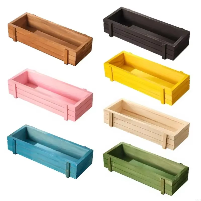Pot jardinière décoratif en bois