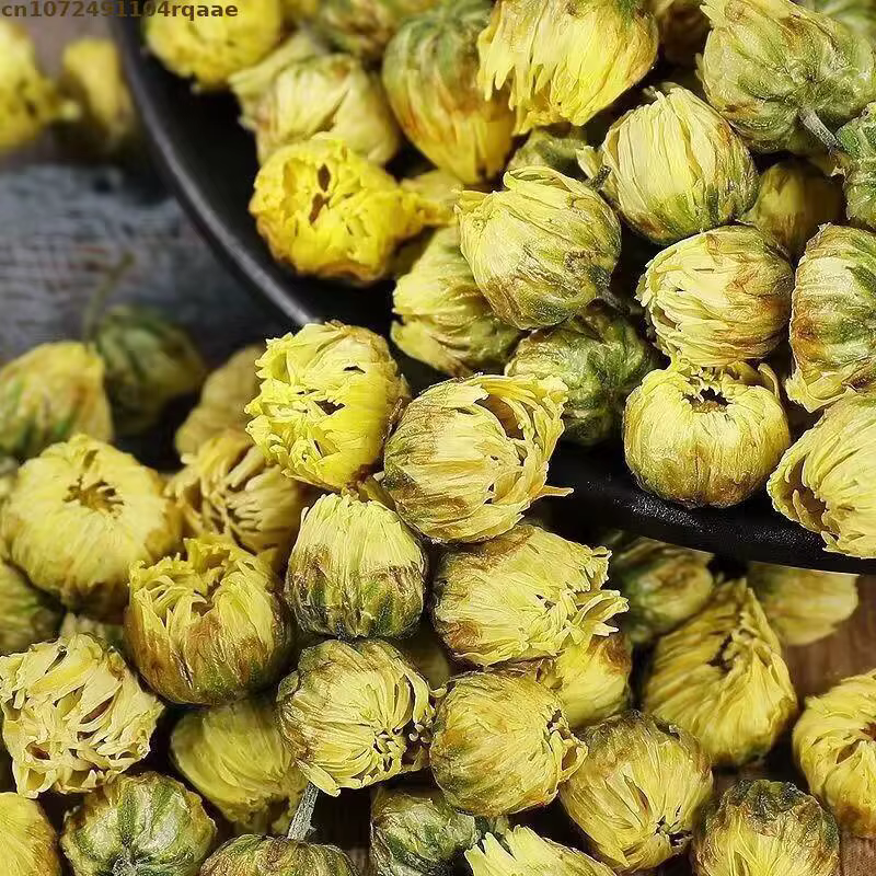 Bouquets de chrysanthèmes artificiels