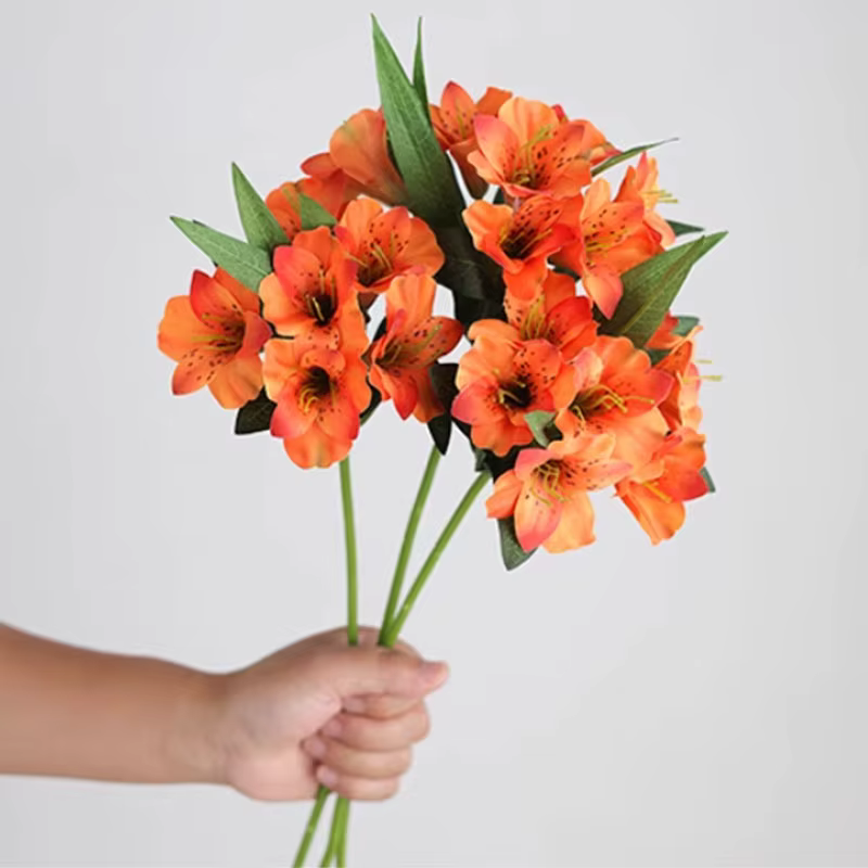 Fleur de trompent à branche unique simulée