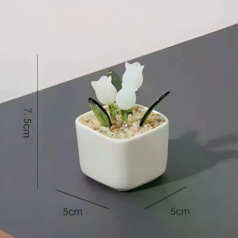 Pot de fleurs en verre magnétique soufflé à la main