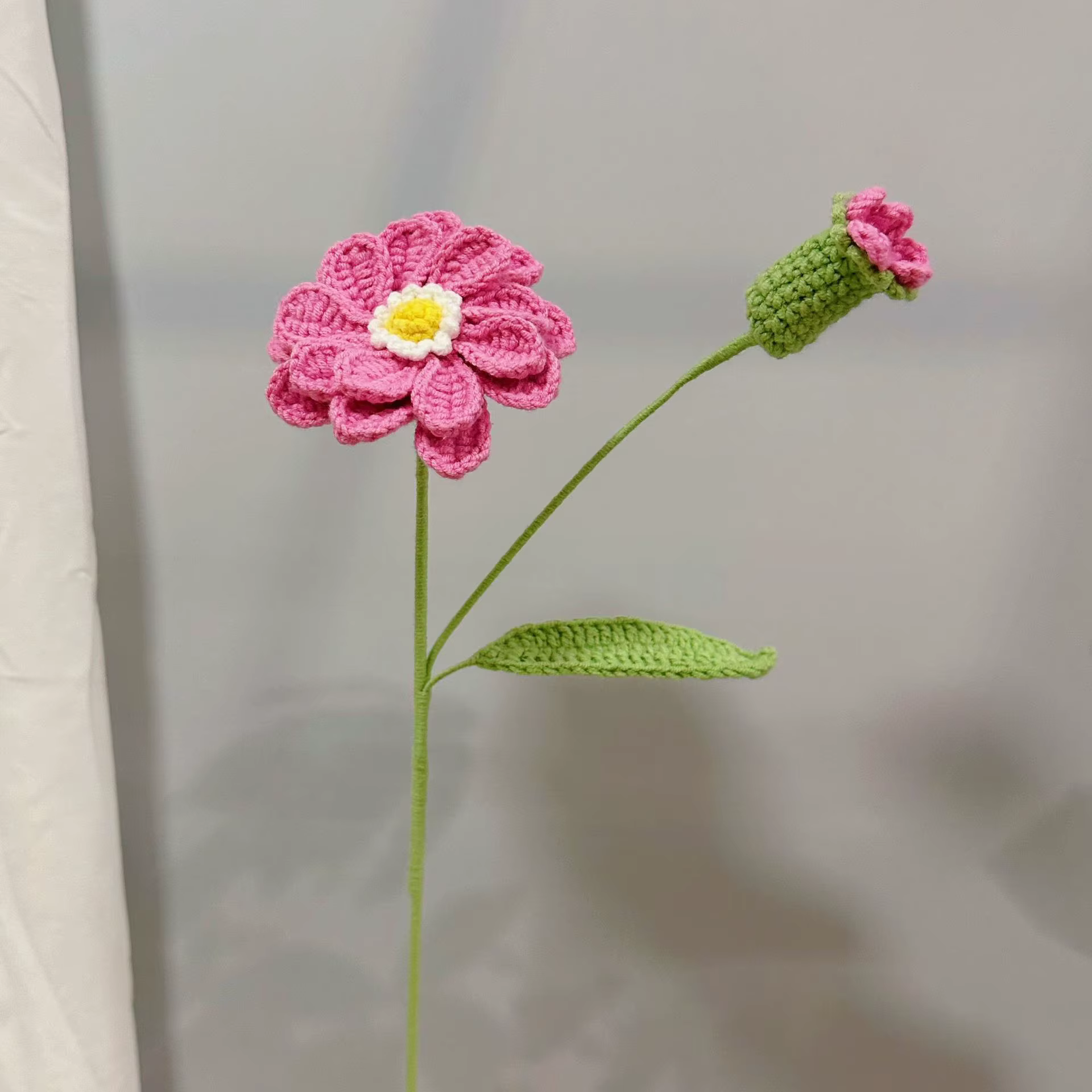 Bouquet de fleurs tricotées mignonnes