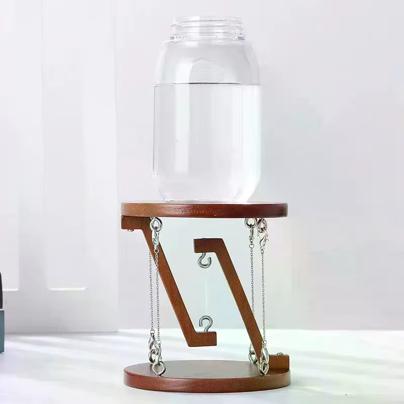 Support pour plantes à Structure de tensécrite