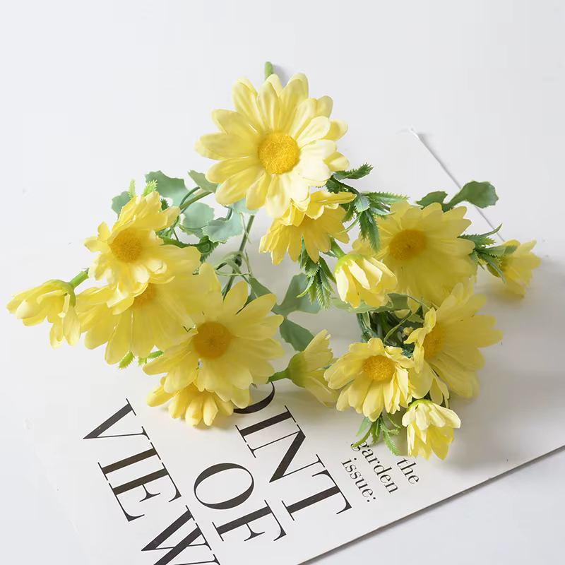 Fleur artificielle de soleil et de chrysanthème