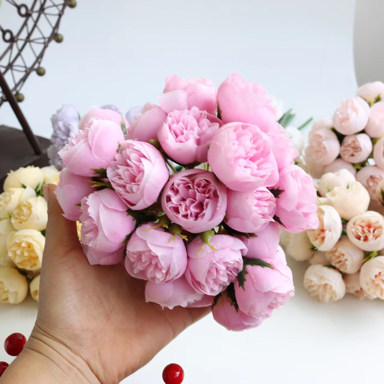 27 têtes Rose pivoine fleurs artificielles Bouquet de soie Roses fausse fleur pour Vase de Table organiser