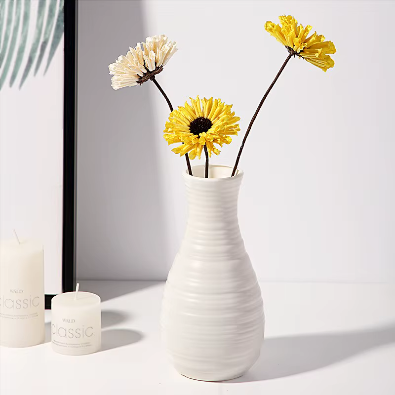 Vase en Plastique Nordique Simple