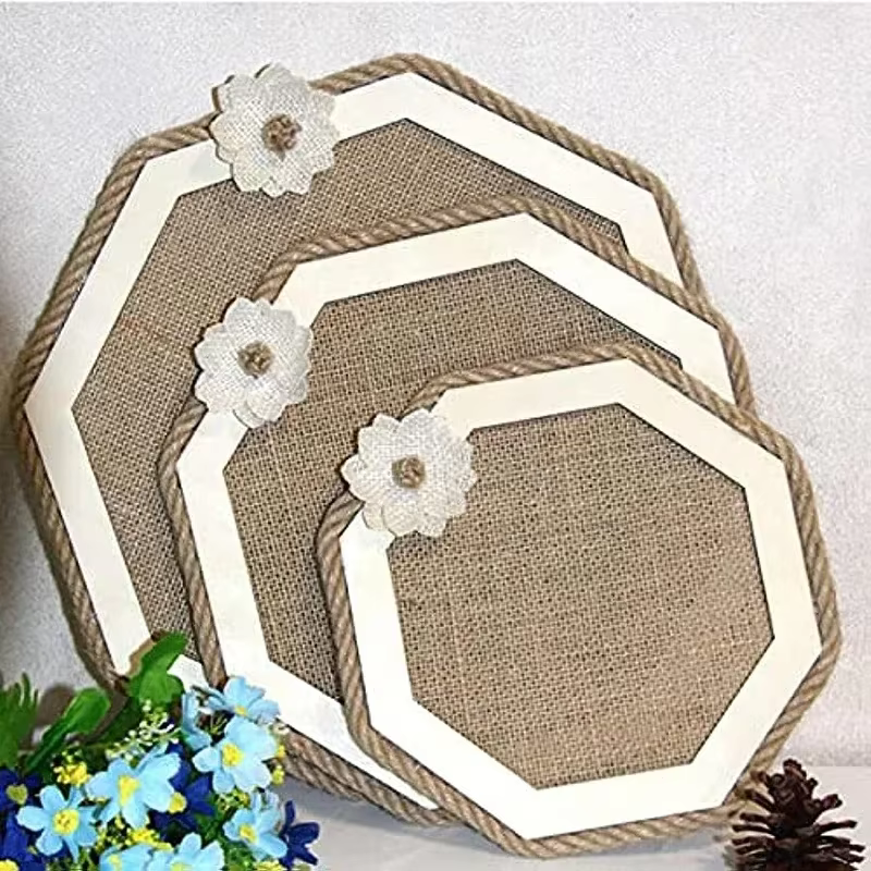 Fleurs de toile de Jute faites à la main