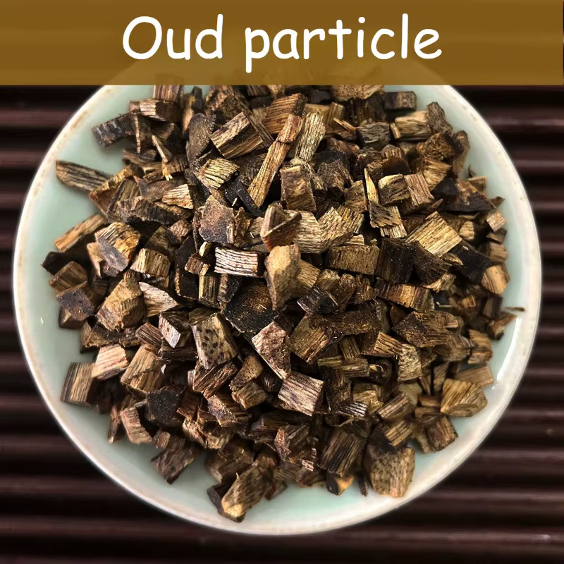 Oud - Bakhoor aromatisé infusé au parfum d'oud | Copeaux de bois d'encens à l'arôme boisé chaud et laiteux