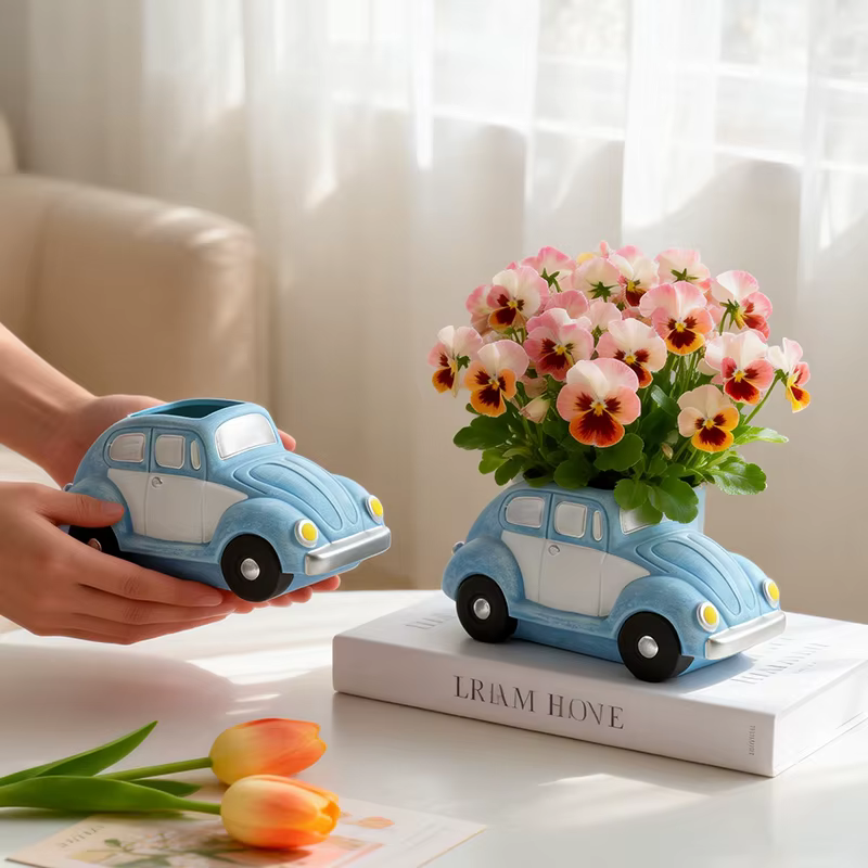 Pot de fleurs en céramique rétro en forme de voiture Beetle